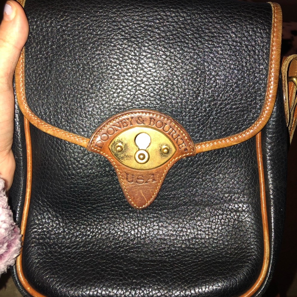 Vintage Dooney & Bourke purse